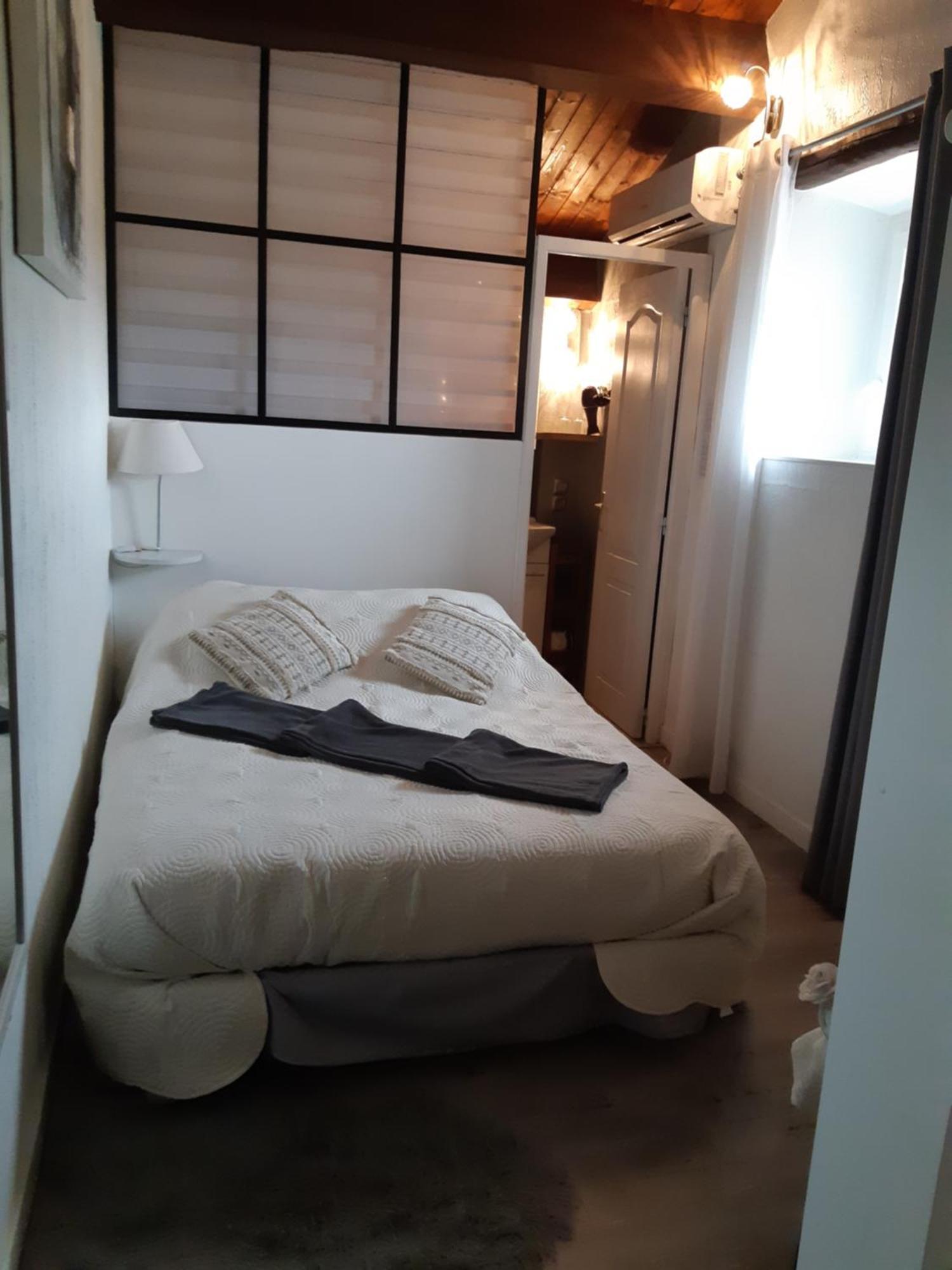 L'Armourier Bed & Breakfast Largentiere Room photo